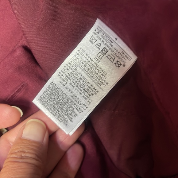 Old Navy Size 4 Pixie High Rise Pants - Picture 3 of 4